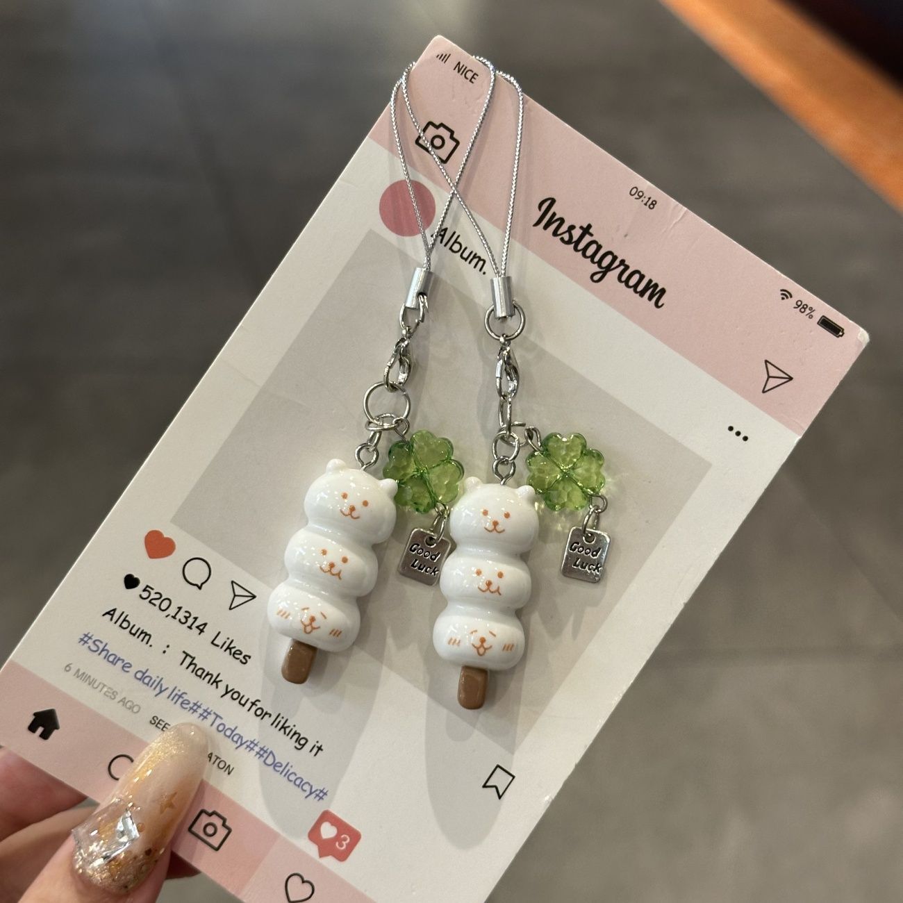Joke Bear Lucky Leaf Phone Cha - Photography Rules ulasan dan harga