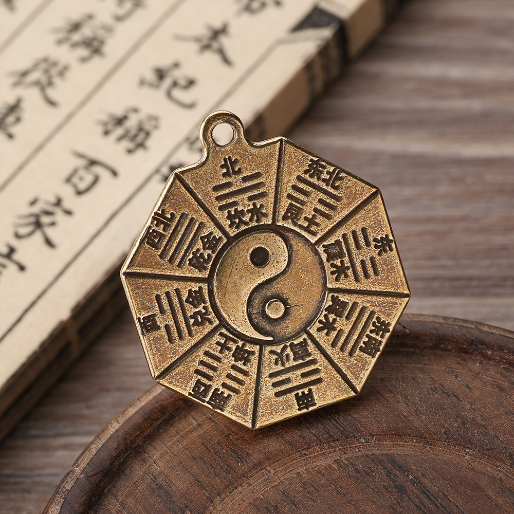 Tai Chi Bagua Keychain Chinese - Photography Rules ulasan dan harga